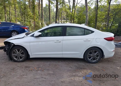 2018 Hyundai Elantra Value Edition из США, поврежденный, VIN 5NPD84LF1JH377457